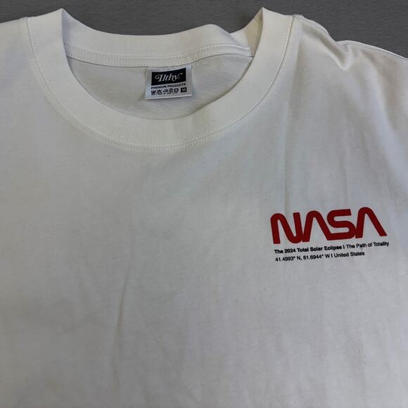 Ilthy NASA Total Solar Eclipse Shirt Medium Unisex White 2024 Rare Space X Moon - Picture 2 of 9